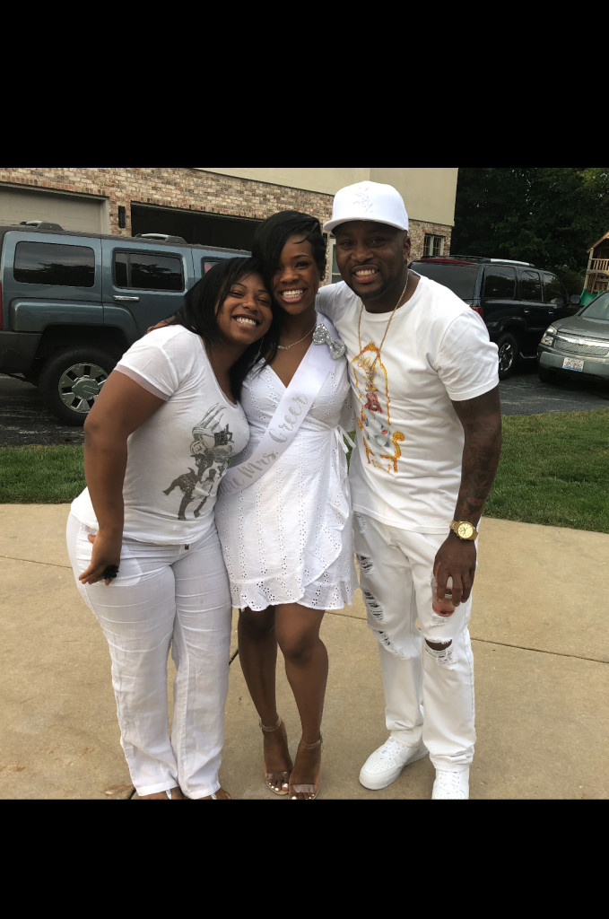 3363C6BA-1A74-4C4D-A425-F6EAC1296B60